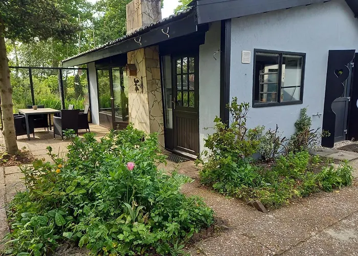 Natuurhuisje Eartswoud 度假居