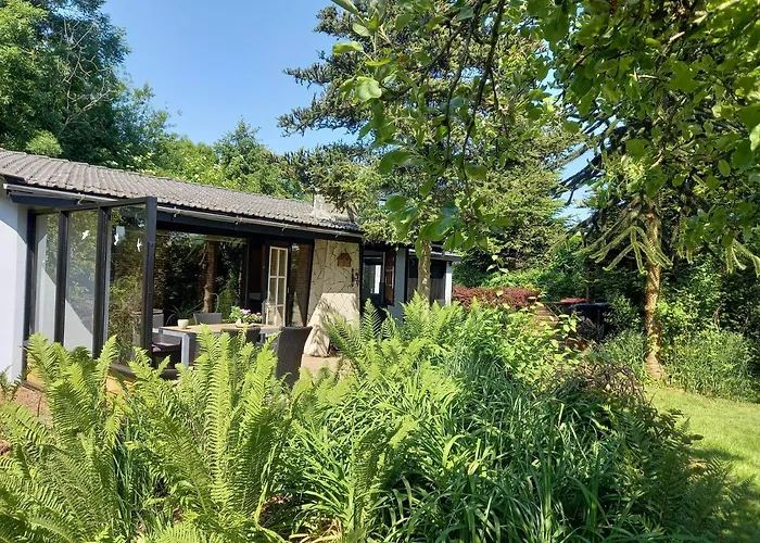 Natuurhuisje Eartswoud 阿特斯伍德